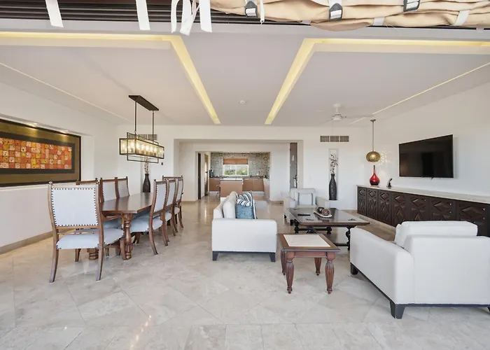 Luxury One Bedroom Ocean View - Casa Del Mar *