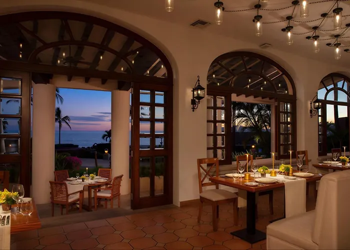 Luxe One Bedroom Ocean View - Casa Del Mar *