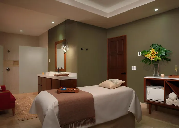 Luxury One Bedroom Ocean View - Casa Del Mar *
